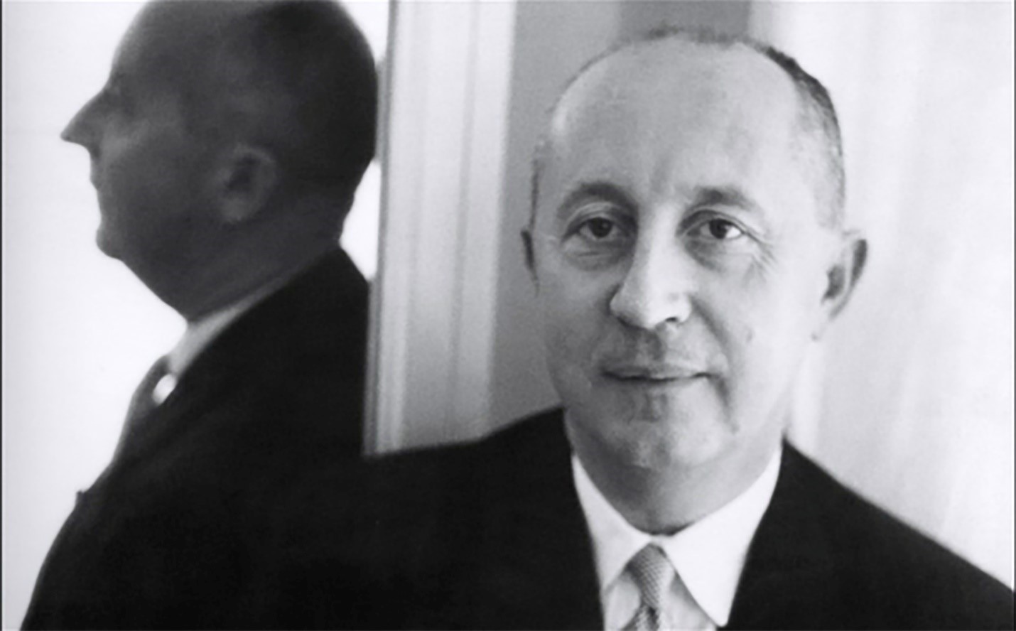 کریستین دیور (Christian Dior)