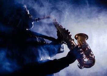 فرازی بر آنچه موسیقی برای ما به ارمغان آورده است