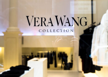 آشنایی با زندگی ورا ونگ، معروف ترین طراح لباس عروس