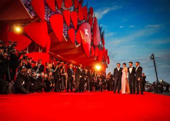 فرش قرمز افتتاحیه جشنواره فیلم ونیز ۲۰۲۱ برگزار شد