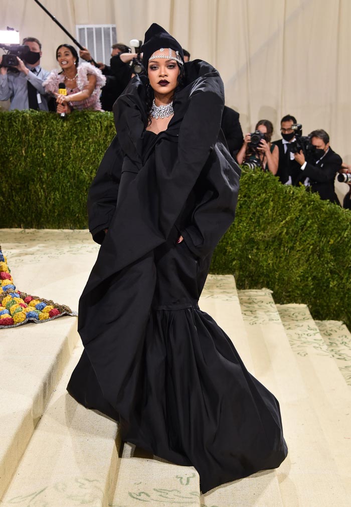 Rihanna in Balenciaga haute couture