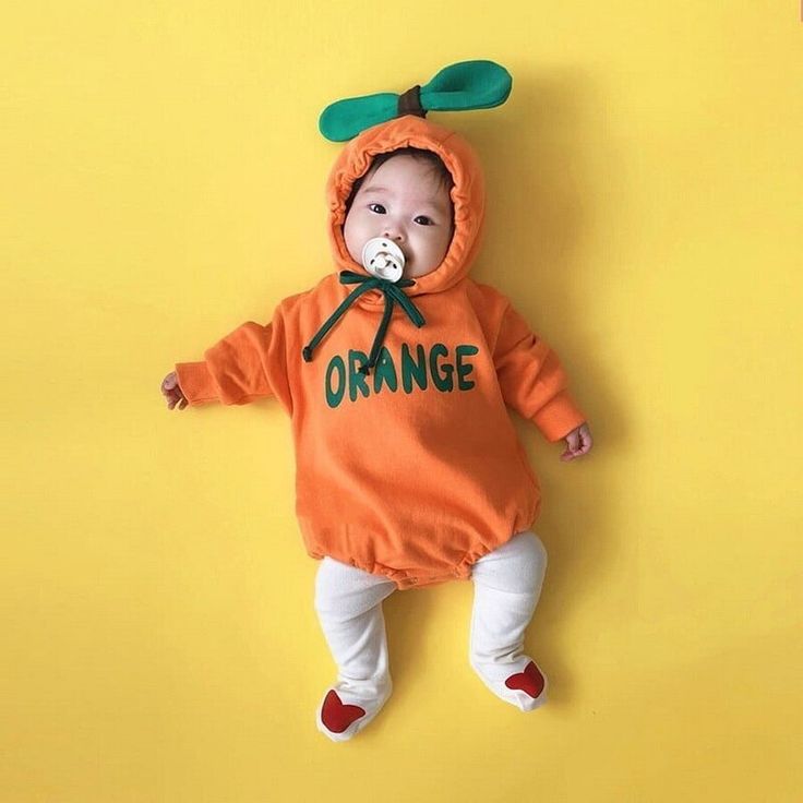 رنگ نارنجی لباس کودک