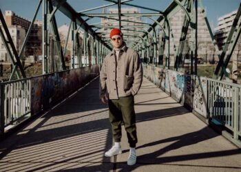 نحوه ست کردن شلوار اسلش مردانه