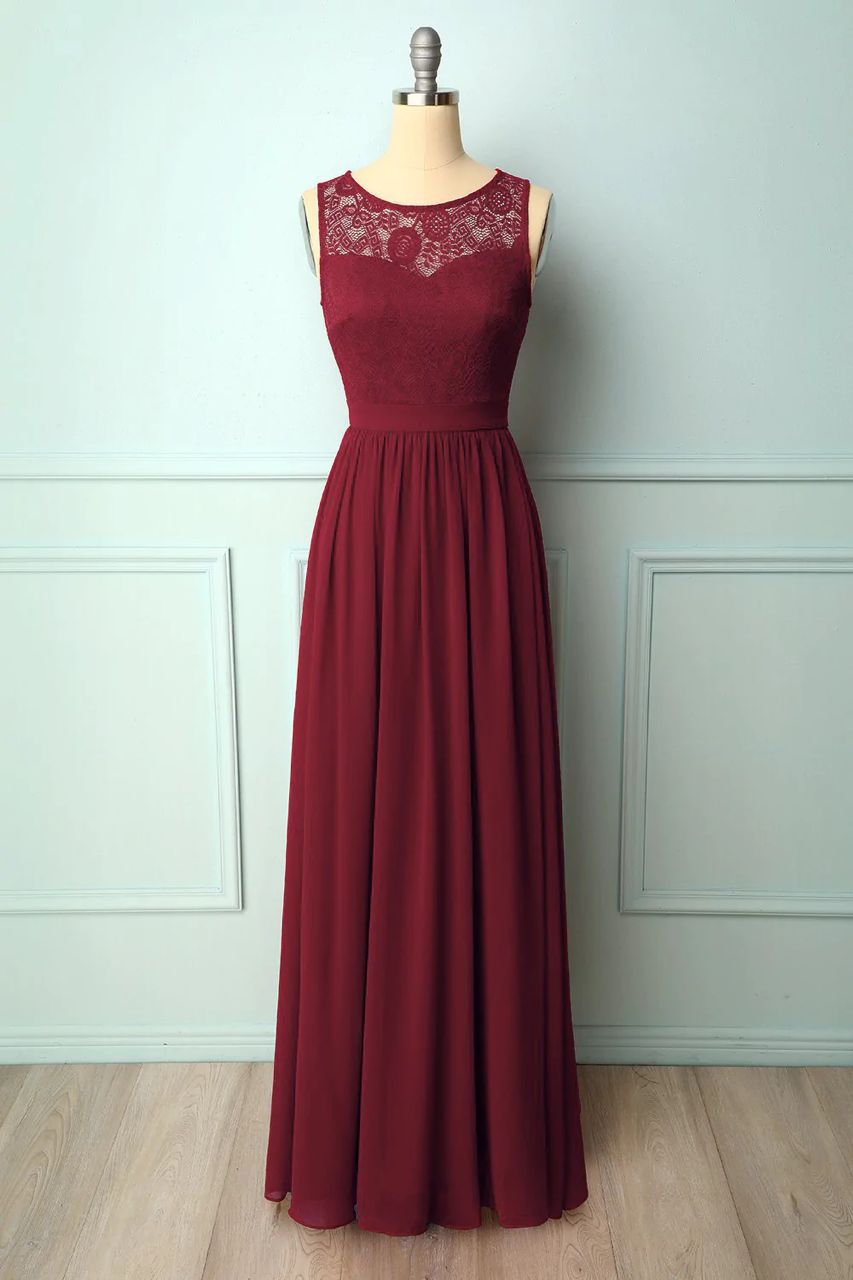 مدل لباس مجلسی یقه تور دار رنگ قرمز