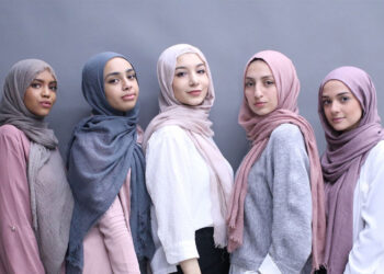 آموزش بستن شال برای مهمانی