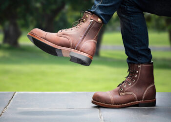 بوت مردانه رنگ قهوه‌ای