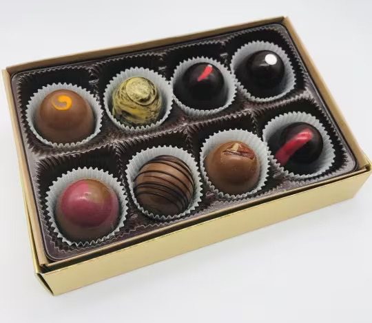 یک جعبه شکلات دستساز روز معلم