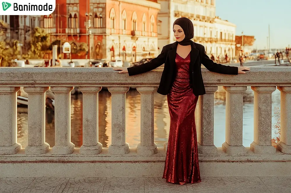 پیراهن مجسی رنگ قرمز با شاین براق مدل ماهی