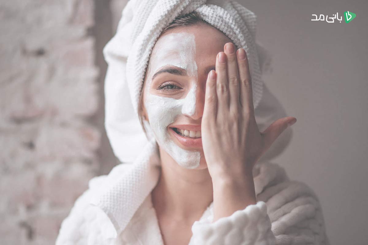 نحوه صحیح آبرسانی پوست در فیشیال منزل