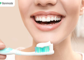 خمیر دندان‌ سفید کننده